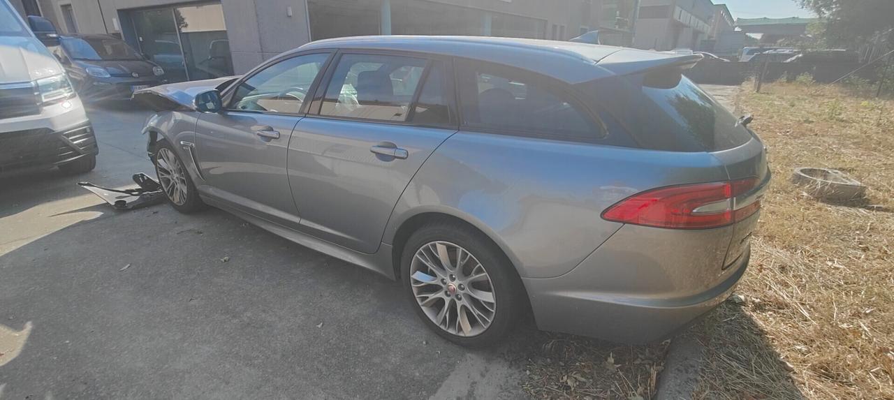 Jaguar XF Sportbrake 2.2 D 200 CV R-Sport