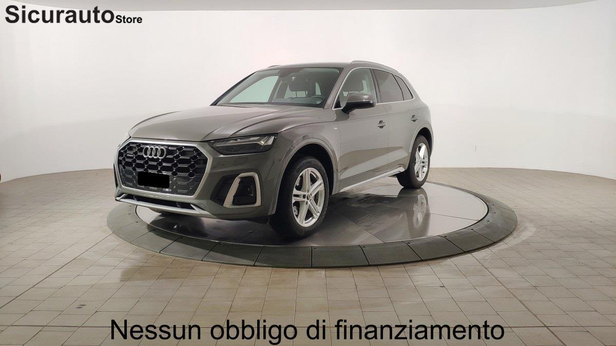 AUDI Q5 40 Tdi 204 Cv Quattro S Tronic S Line