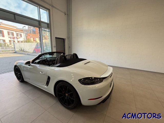 PORSCHE Boxster 4.0 GTS PDK