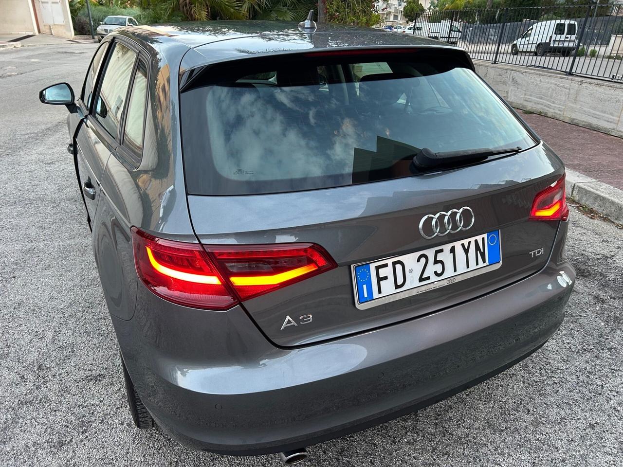 Audi A3 SPB 1.6 TDI strafull!!!!