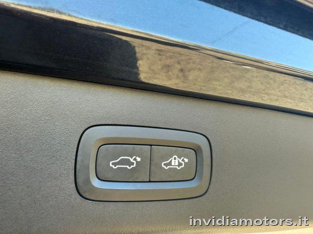 LYNK & CO 01 PHEV Fatturabile iva esposta