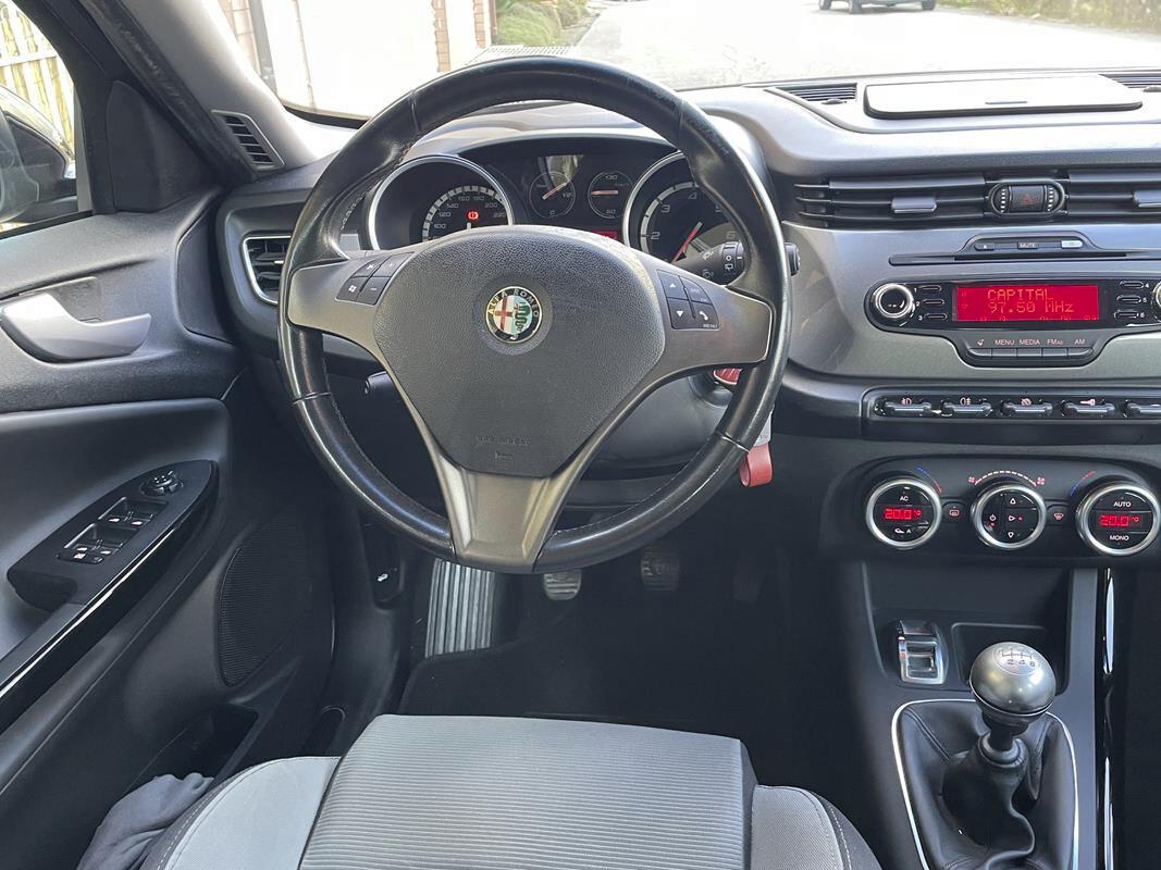 Alfa Romeo Giulietta 2.0 JTDm-2 140 CV Distinctive