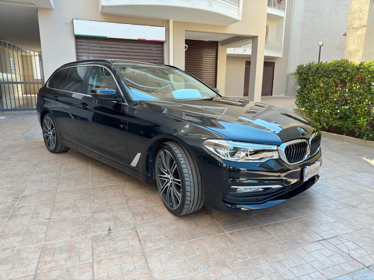 Bmw 540d xDrive Touring 320 cv