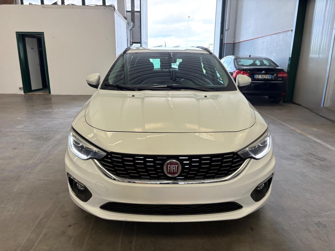 Fiat Tipo 1.6 Mjt S&S SW Lounge 2017