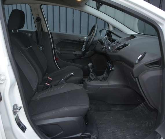 Ford Fiesta 5p 1.5 tdci Business 75cv E6 * POCHI KM *