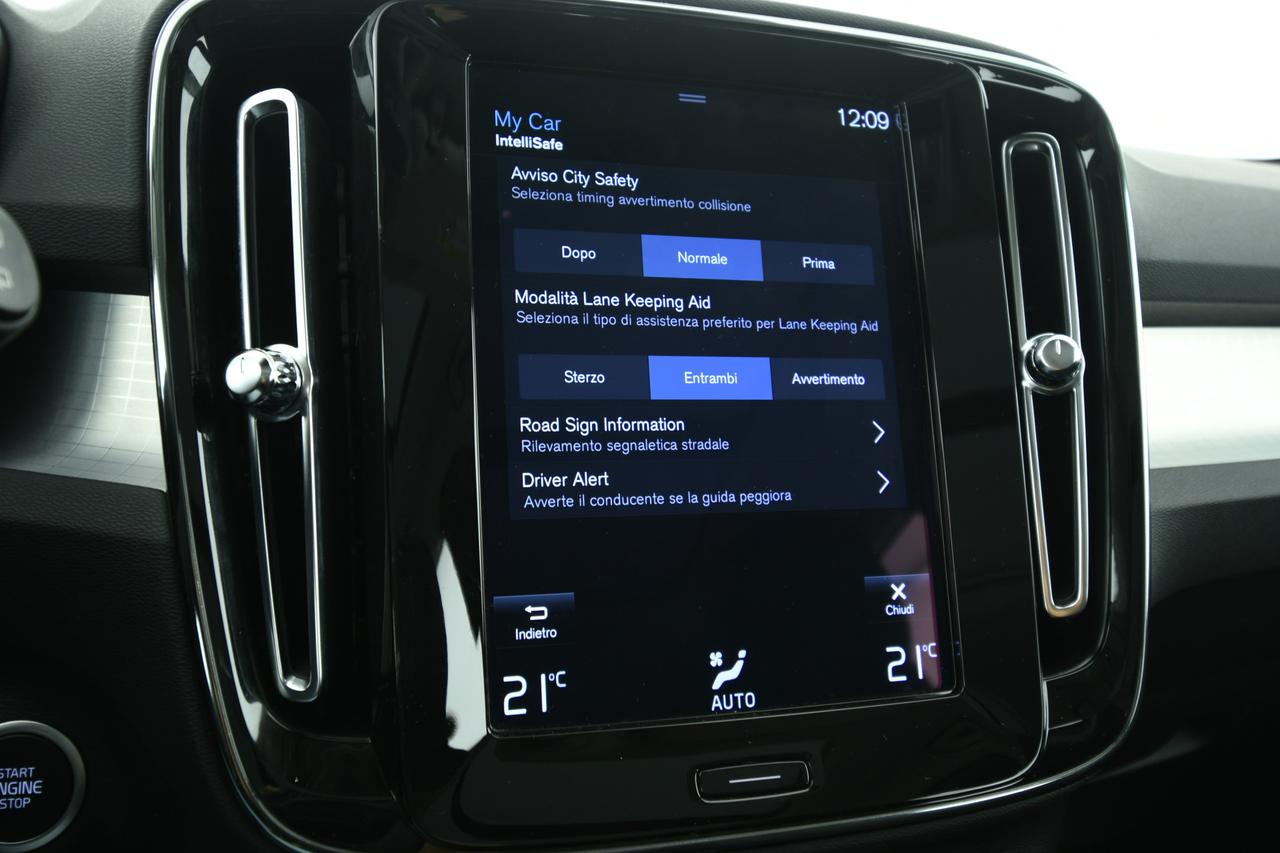VOLVO XC40 1.5 t4 phev Inscription Expression auto my21 APP CONNECT+NEOPATENTATI