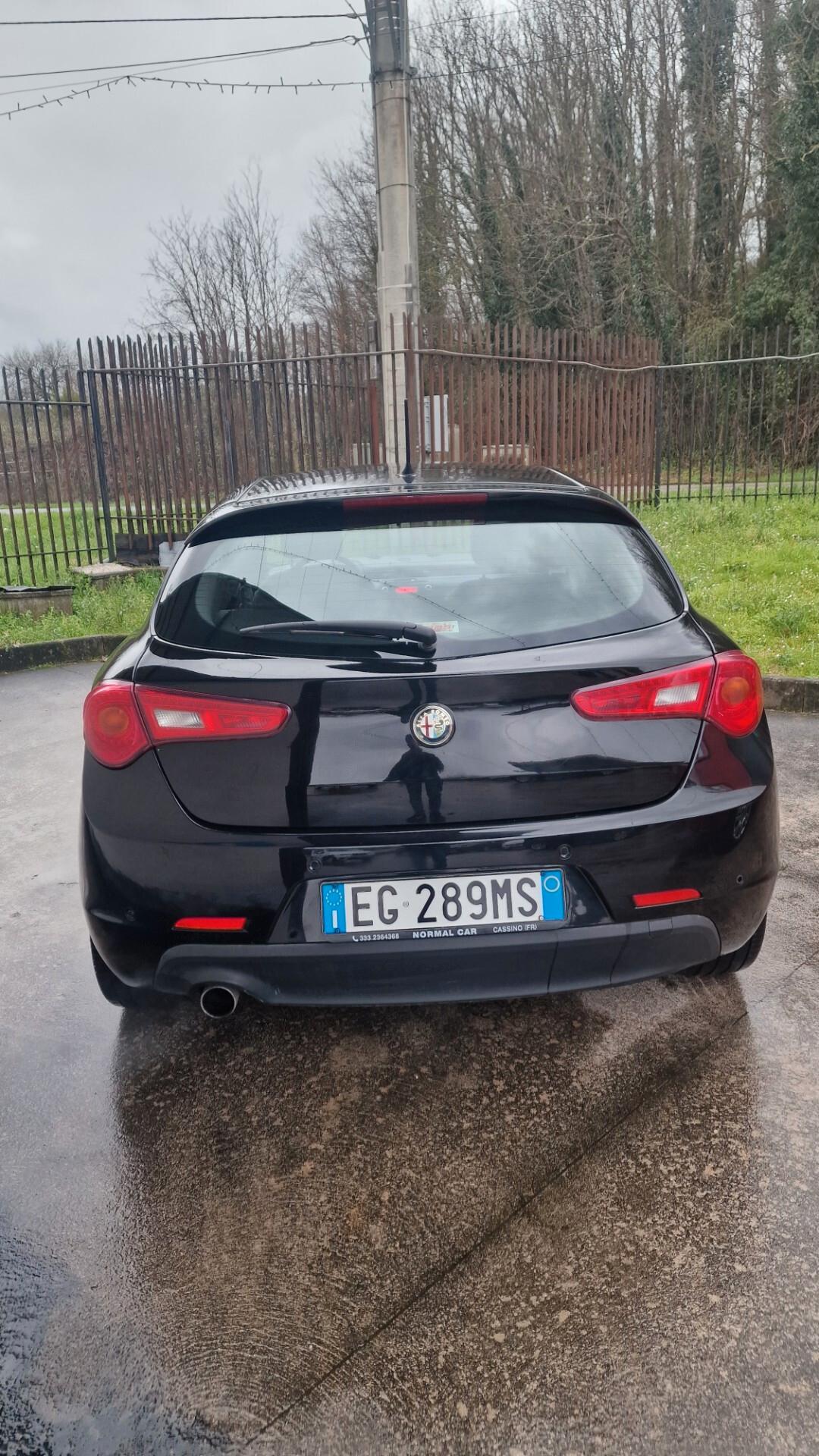 Alfa Romeo Giulietta 1.6 JTDm-2 105 CV Distinctive
