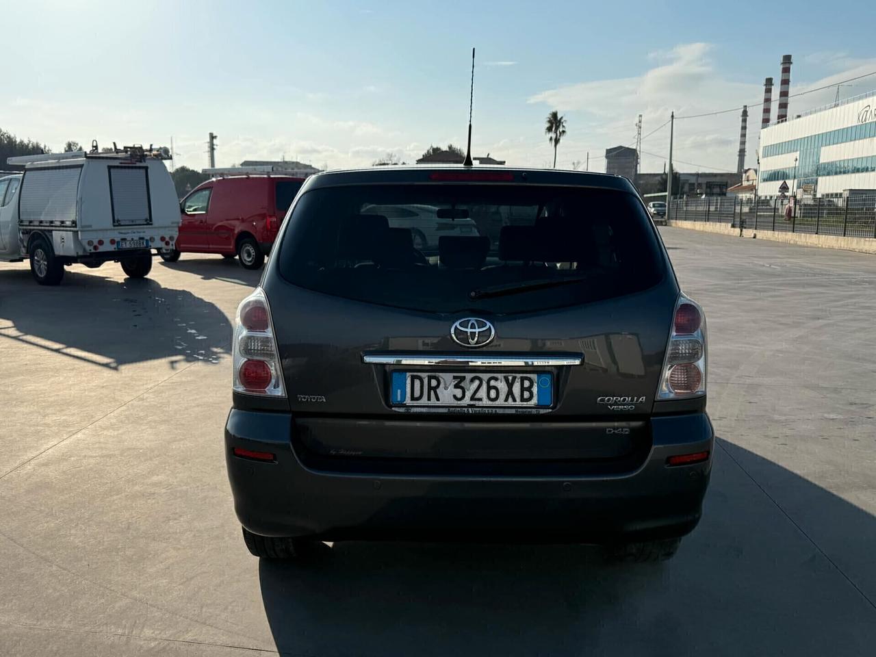 Toyota Corolla Verso 2.2 16V D-4D DPF Luna