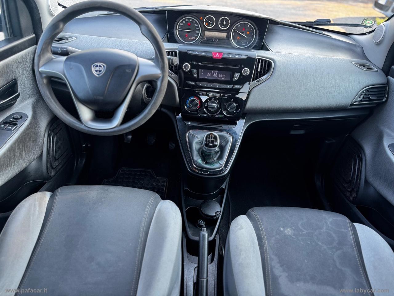 LANCIA Ypsilon 0.9 T.Air 85CV 5p.Met.Ec.Elef.
