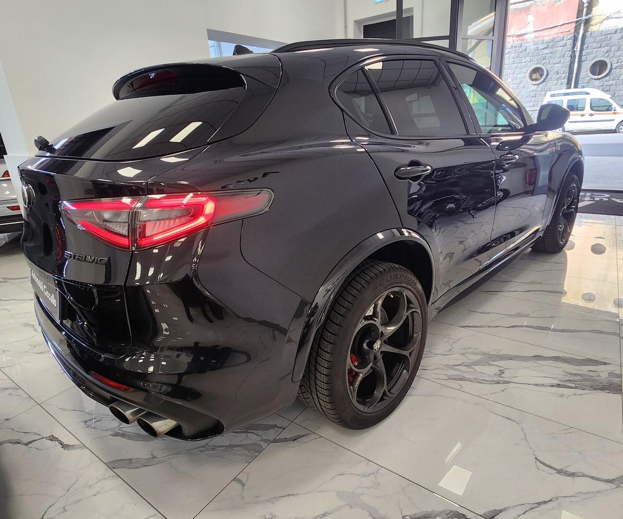 Alfa Romeo Stelvio 2.9 Bi-Turbo V6 510 CV AT8 Quad