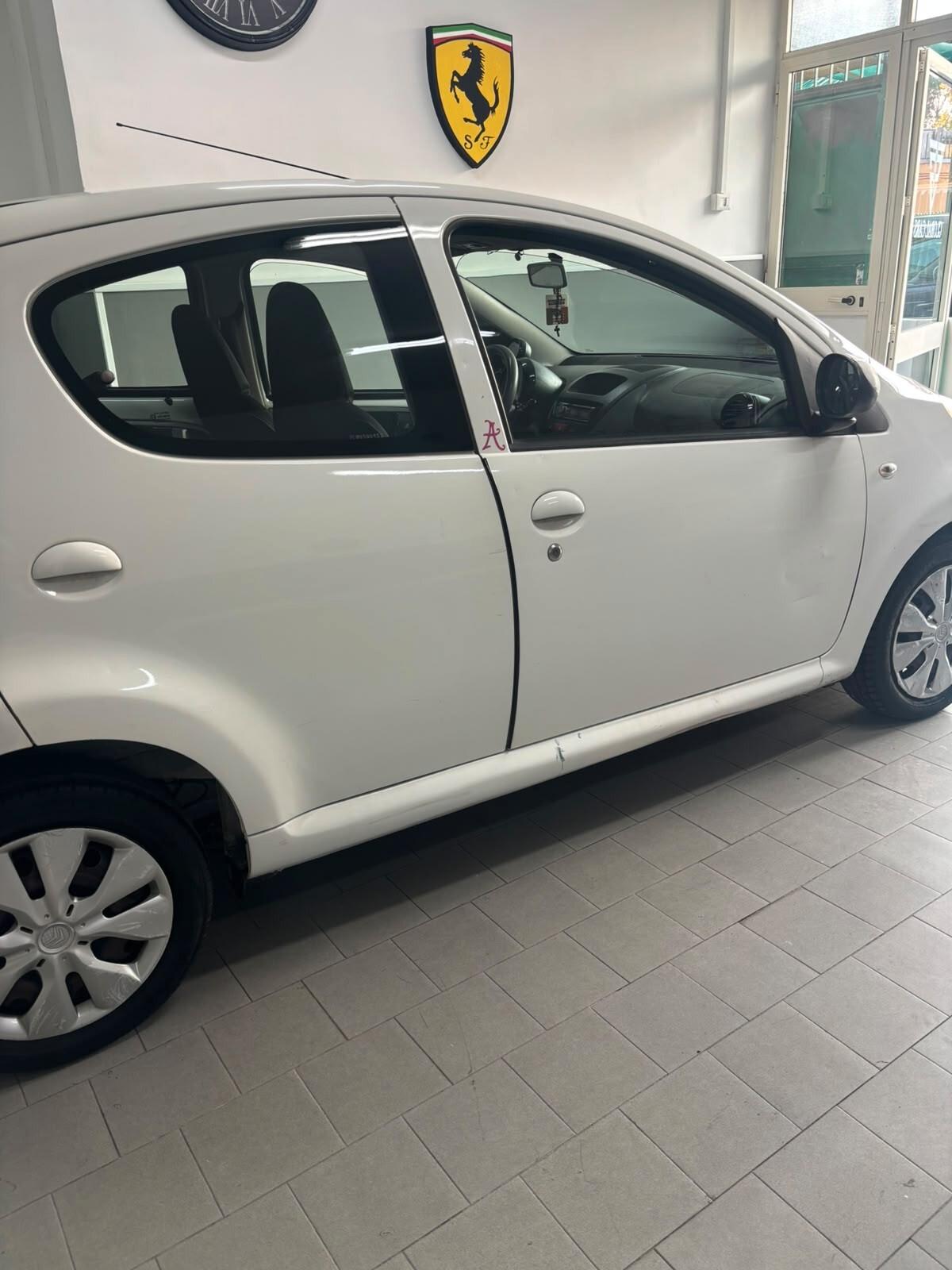 Citroen C1 1.0 5 porte Accessorize