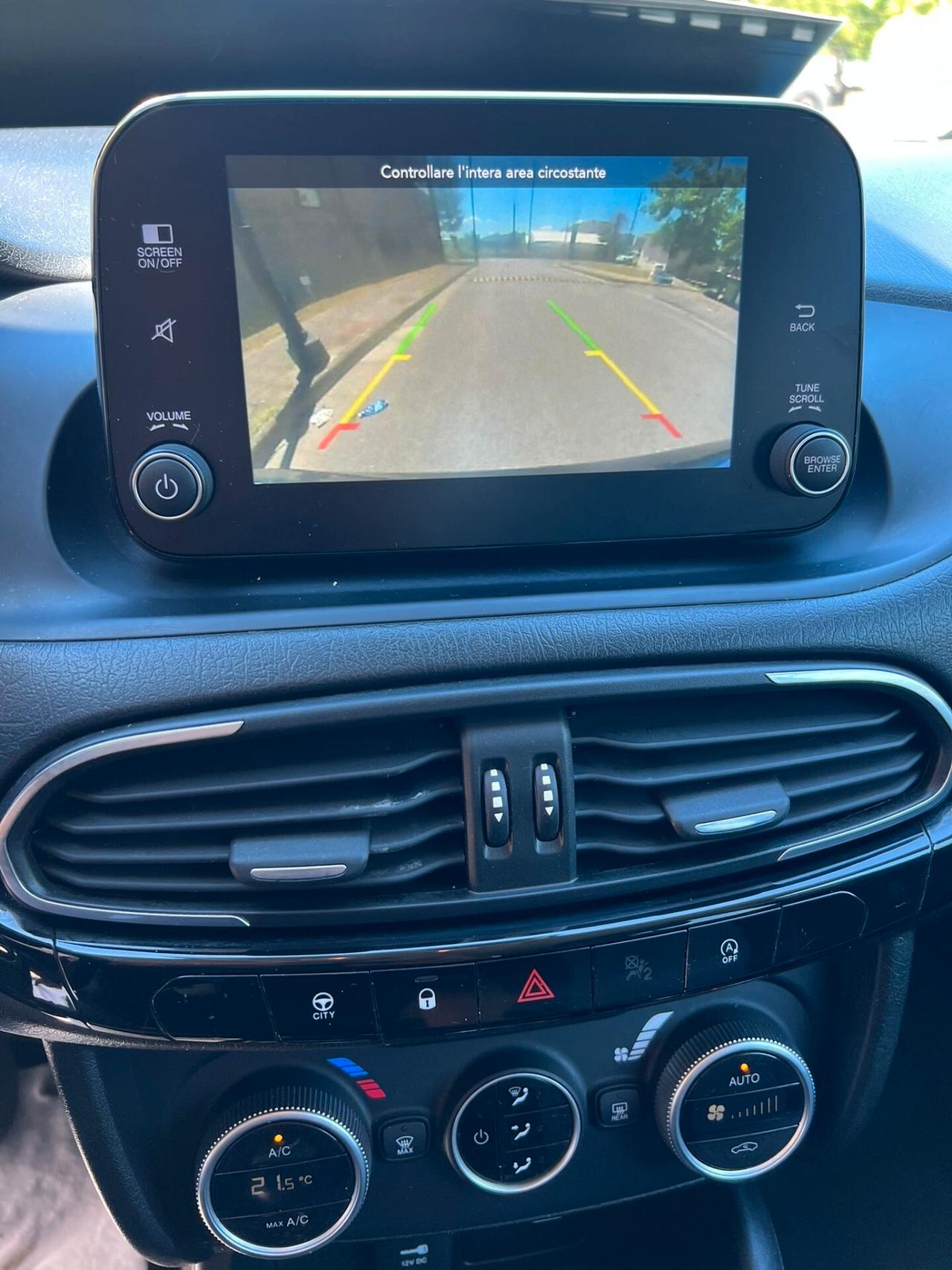 Fiat Tipo 1.6 Mjt S&S 5 porte Cross COKCPIT LED