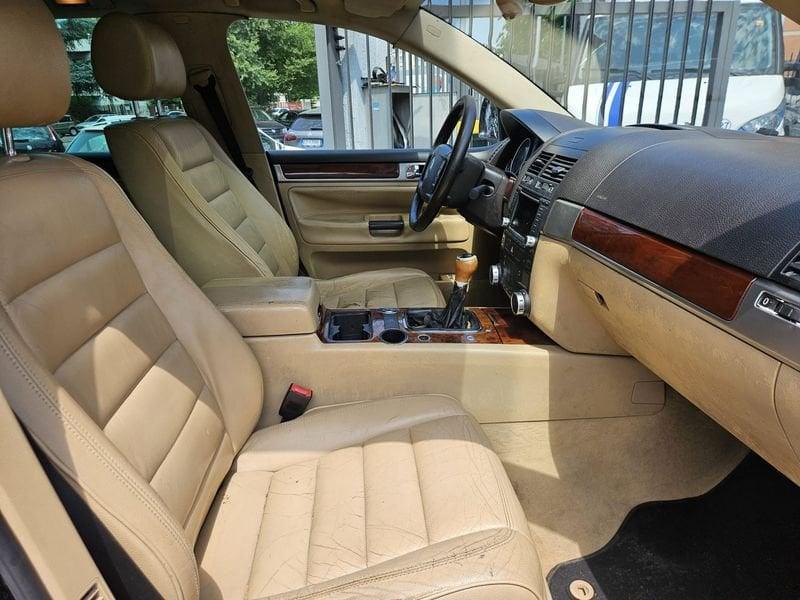 Volkswagen Touareg 2.5 TDI 4X4