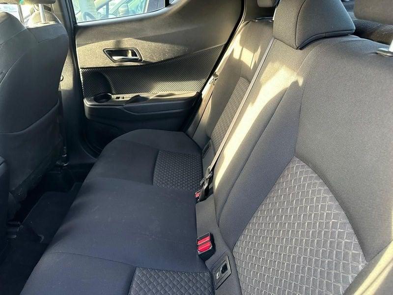 Toyota C-HR 1.8h Trend e-cvt