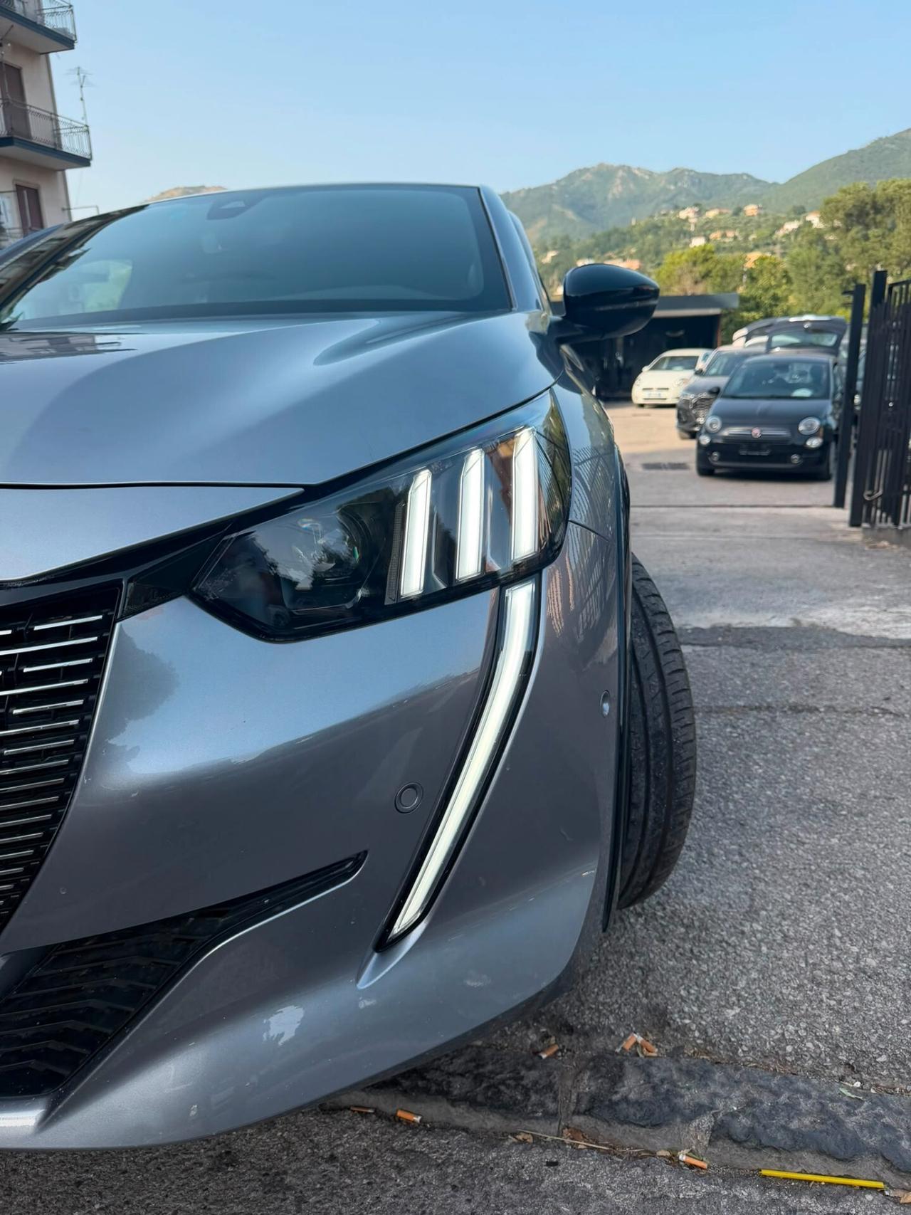 Peugeot 208 PureTech 100 Stop&Start 5 porte GT Line