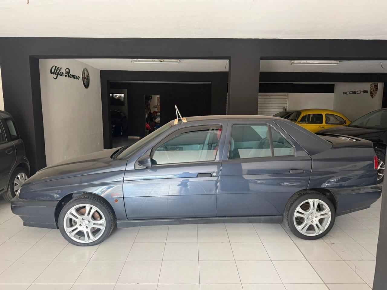 Alfa Romeo 155 2.0i Twin Spark 16V Super