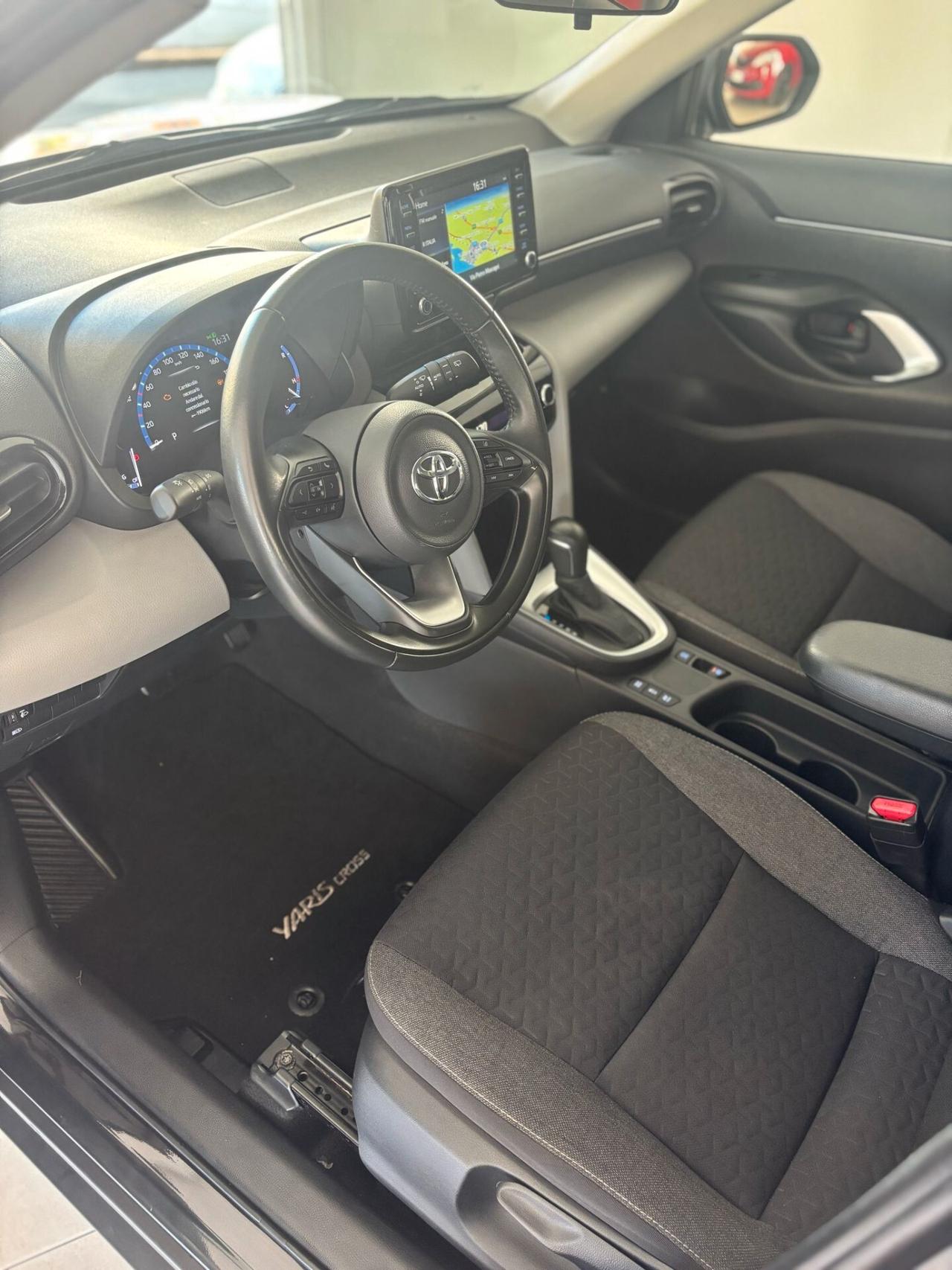 Toyota Yaris Cross Yaris Cross 1.5 Hybrid 5p. E-CVT Business