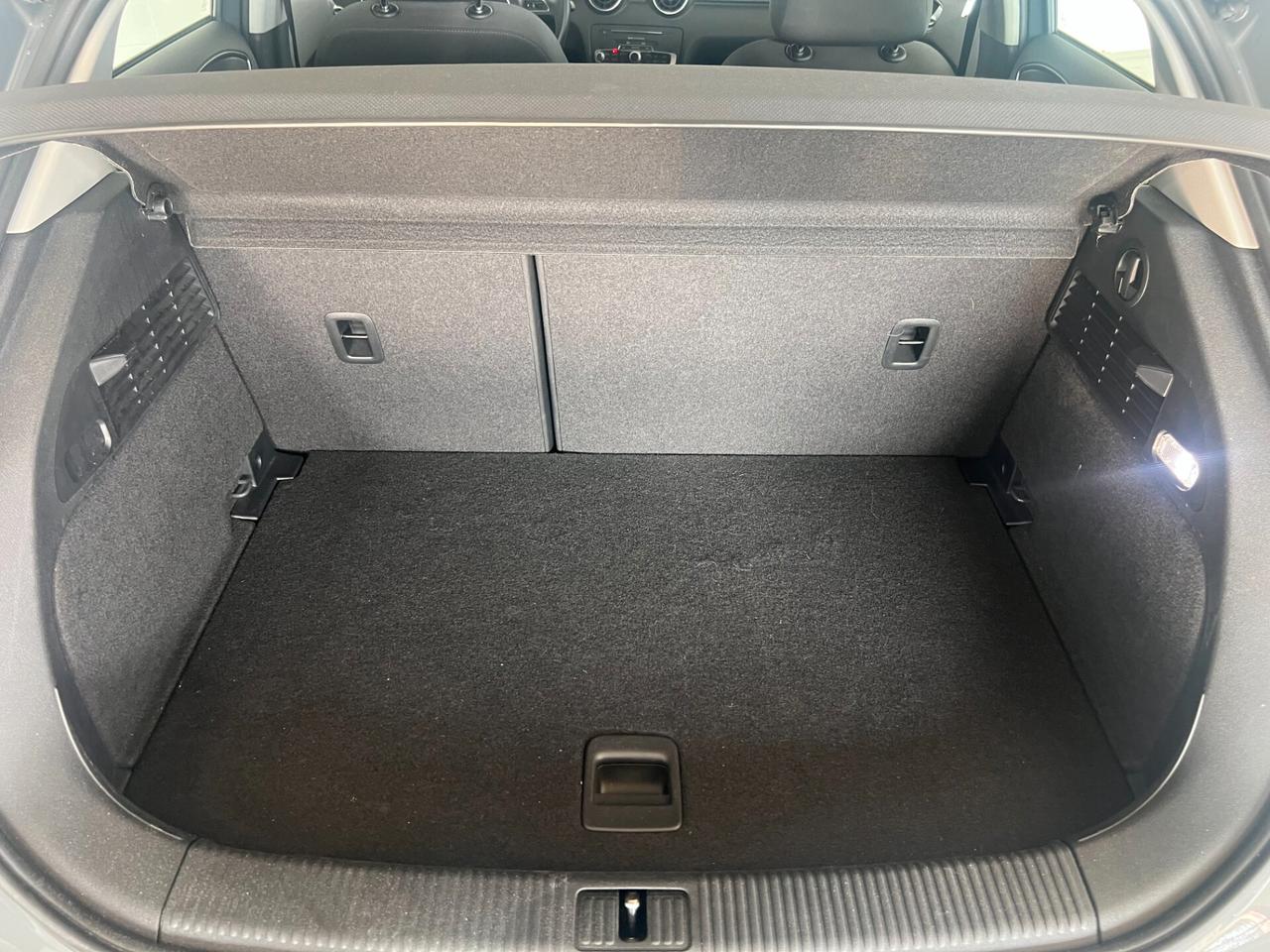 Audi A1 SPB 1.4 TDI S tronic s-line solo 35.741 km ok neopatentati