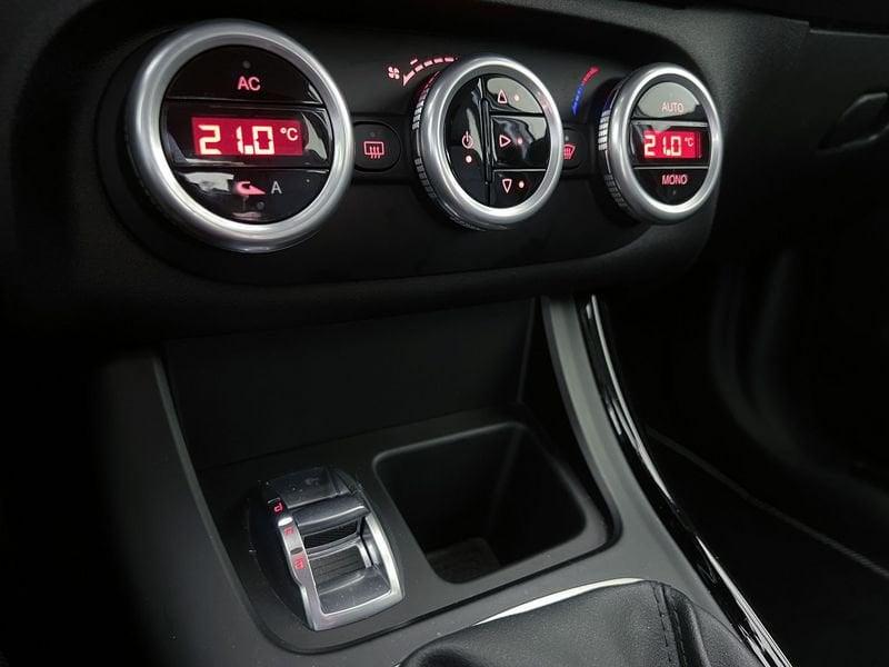 Alfa Romeo Giulietta Giulietta 1.6 jtdm(2) Distinctive