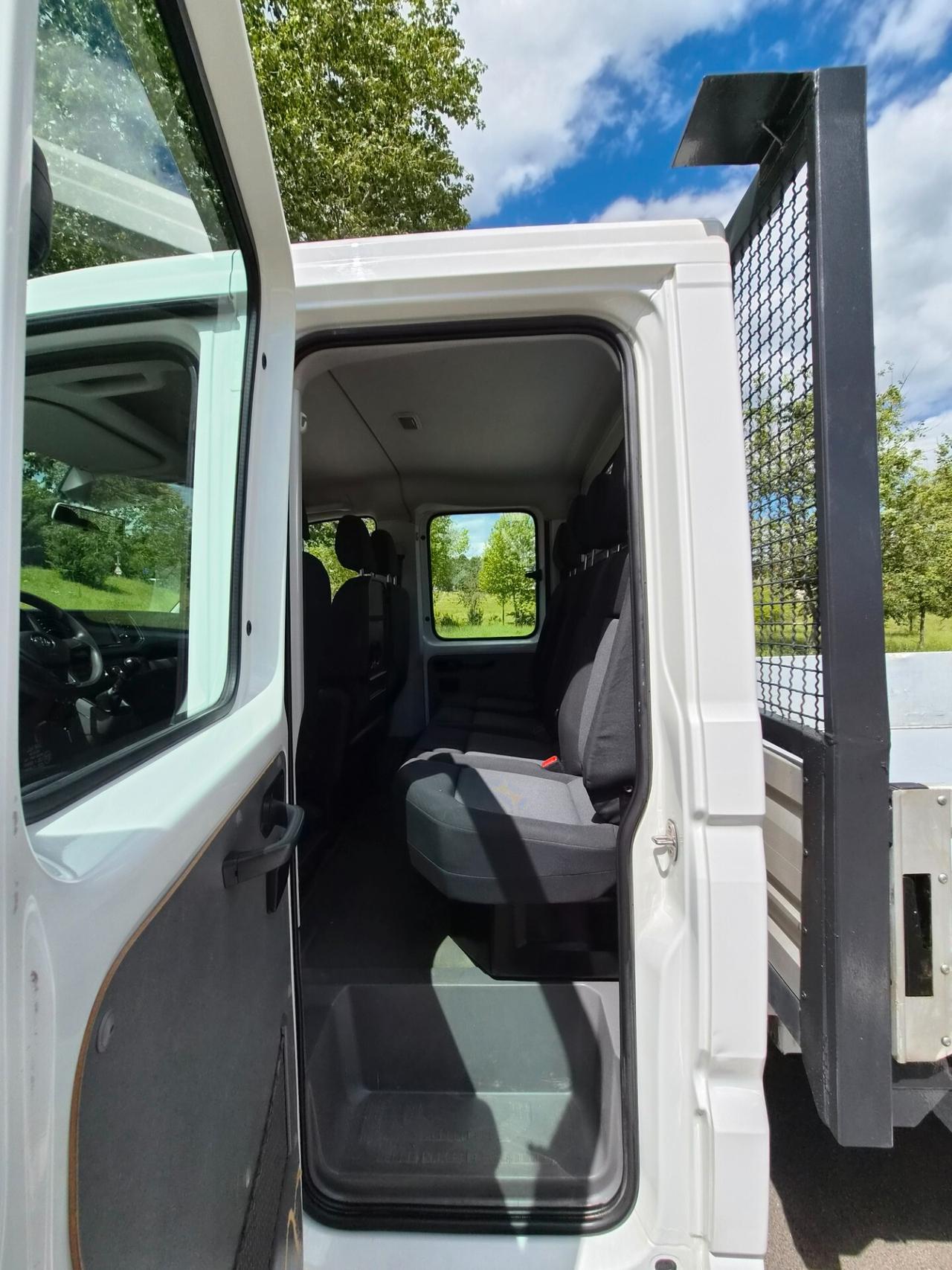 Volkswagen Crafter 7 POSTI CASSONE FISSO 180CV