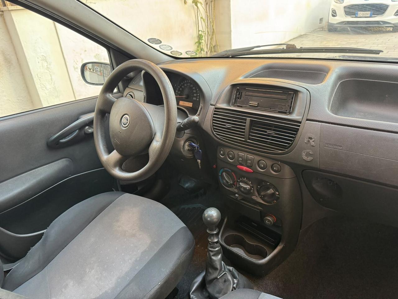 FIAT Punto 1.2 5 porte Dynamic