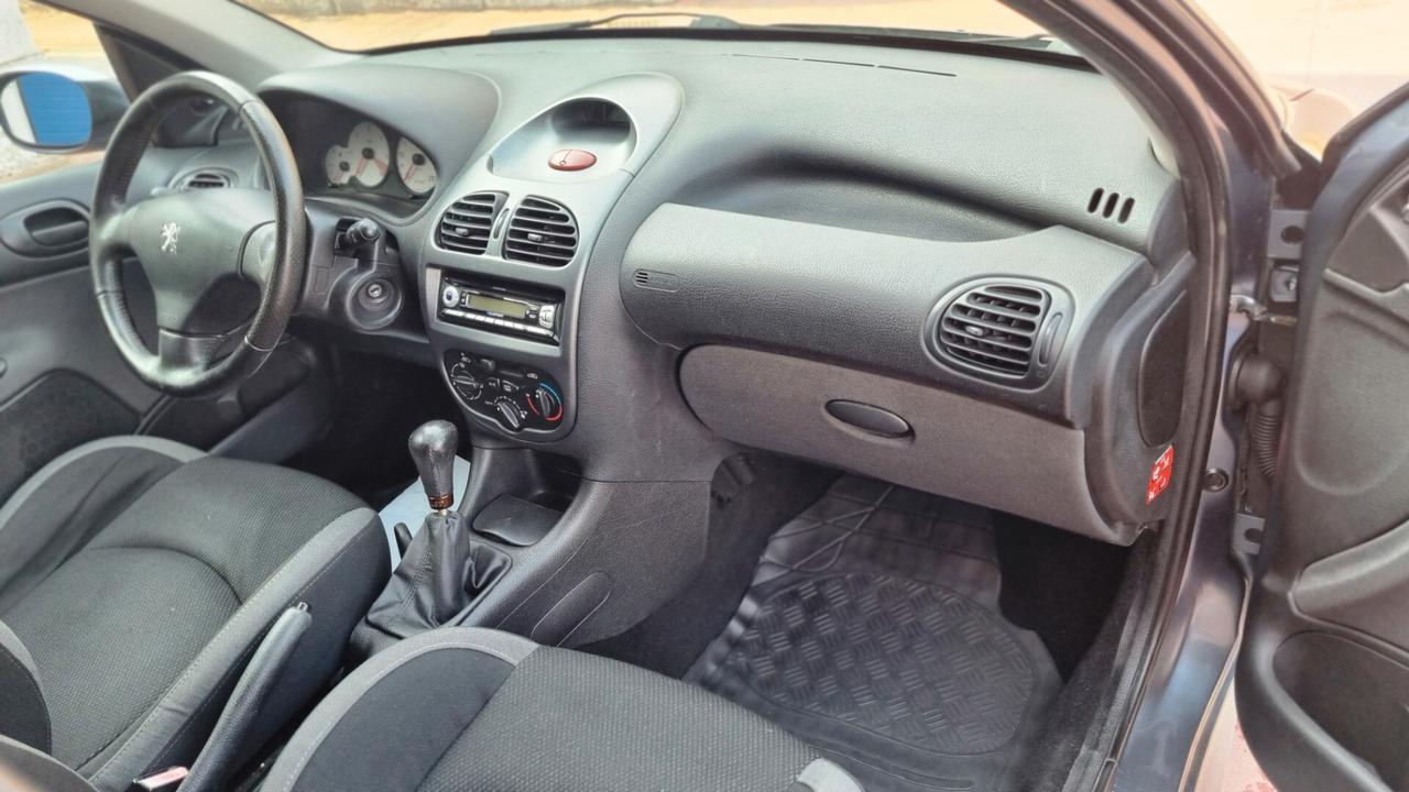 Peugeot 206 1.4 HDi SW DISTRIBUZIONE+GOMME+PASTIGLIE NUOVE