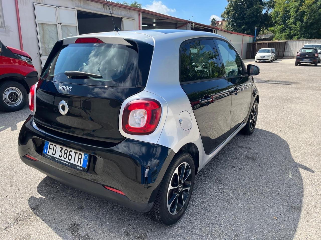 Smart forfour passion-1.0-71 cv -full -2016