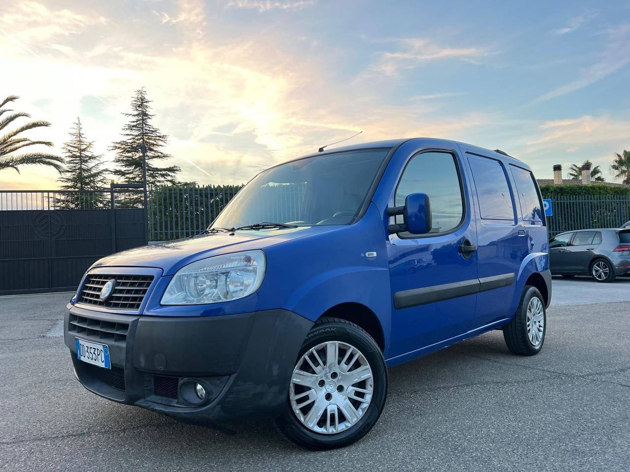 Fiat Dobló 1.9 MJT 105cv TETTO POST. APRIBILE - 2006