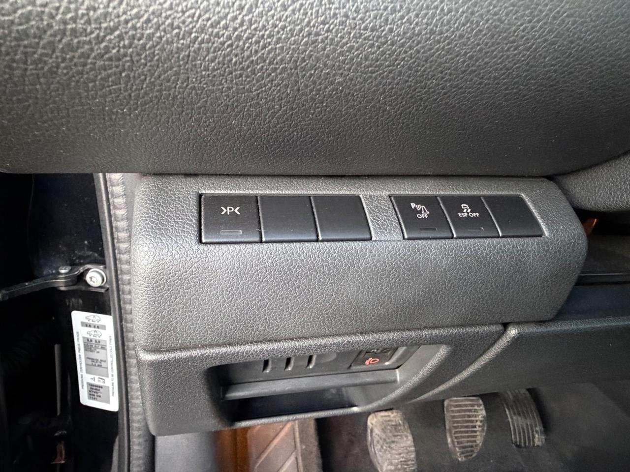 Peugeot 5008 1.6 HDi 110CV Premium