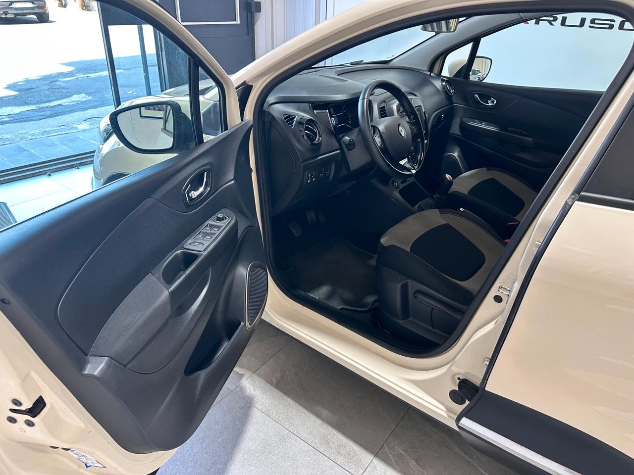 Renault Captur 1.5 dCi 90cv - UNICO PROP - DA VETRINA - NUOVA!!!!
