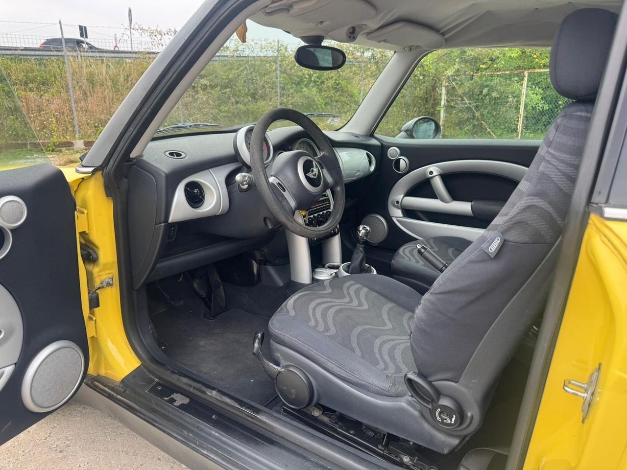 Mini 1.6 16V One de luxe