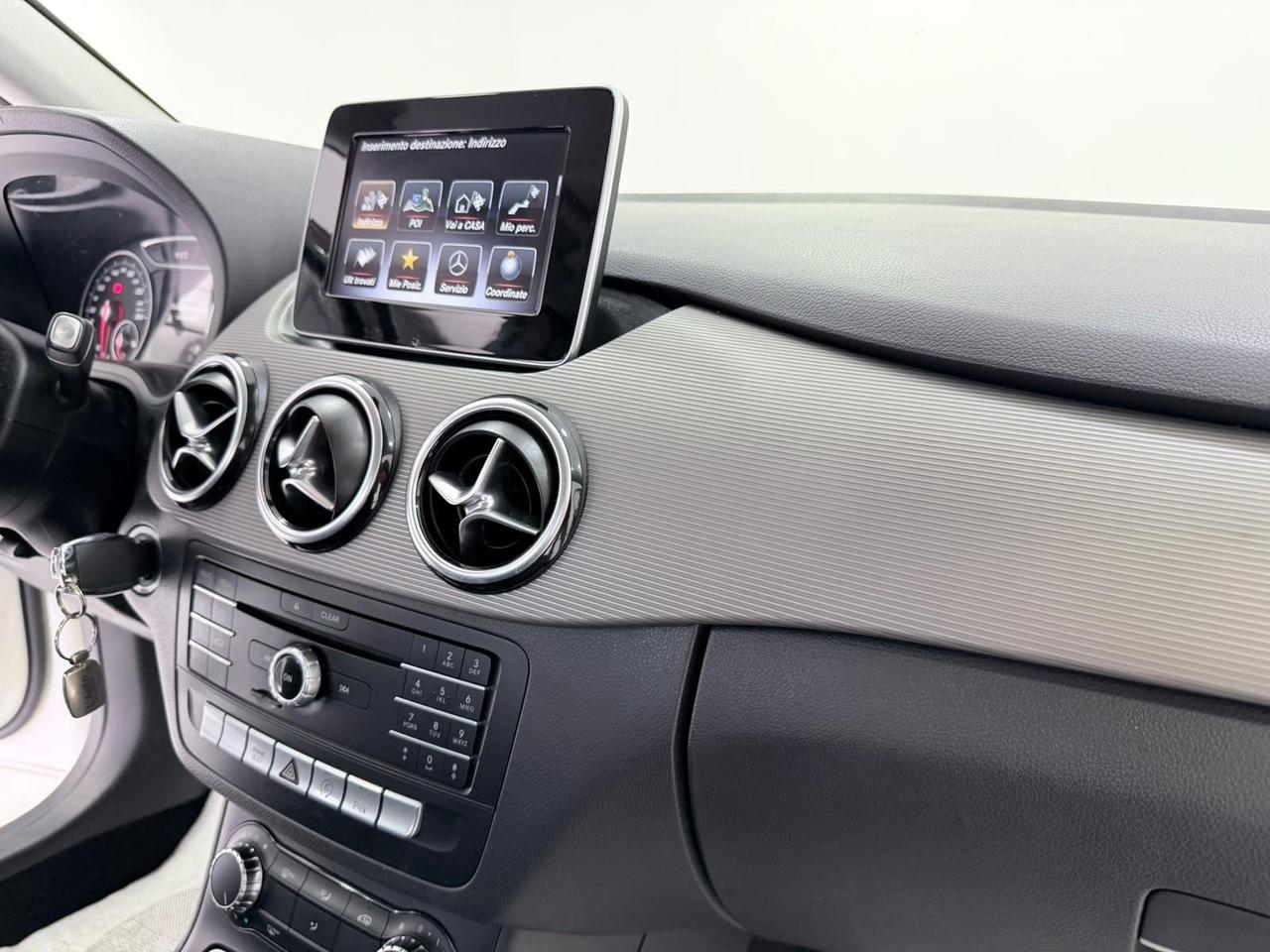 Mercedes-benz B 200 d Automatic -GARANTITA-LED-2018
