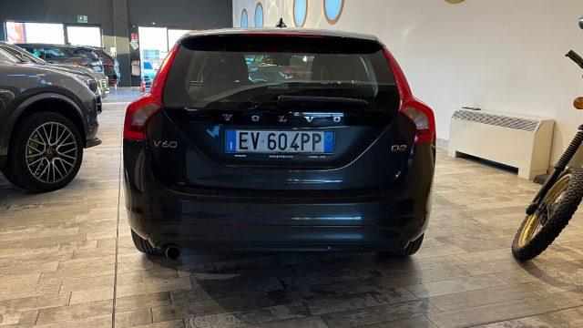 VOLVO V60 D2 1.6 Momentum- come nuova