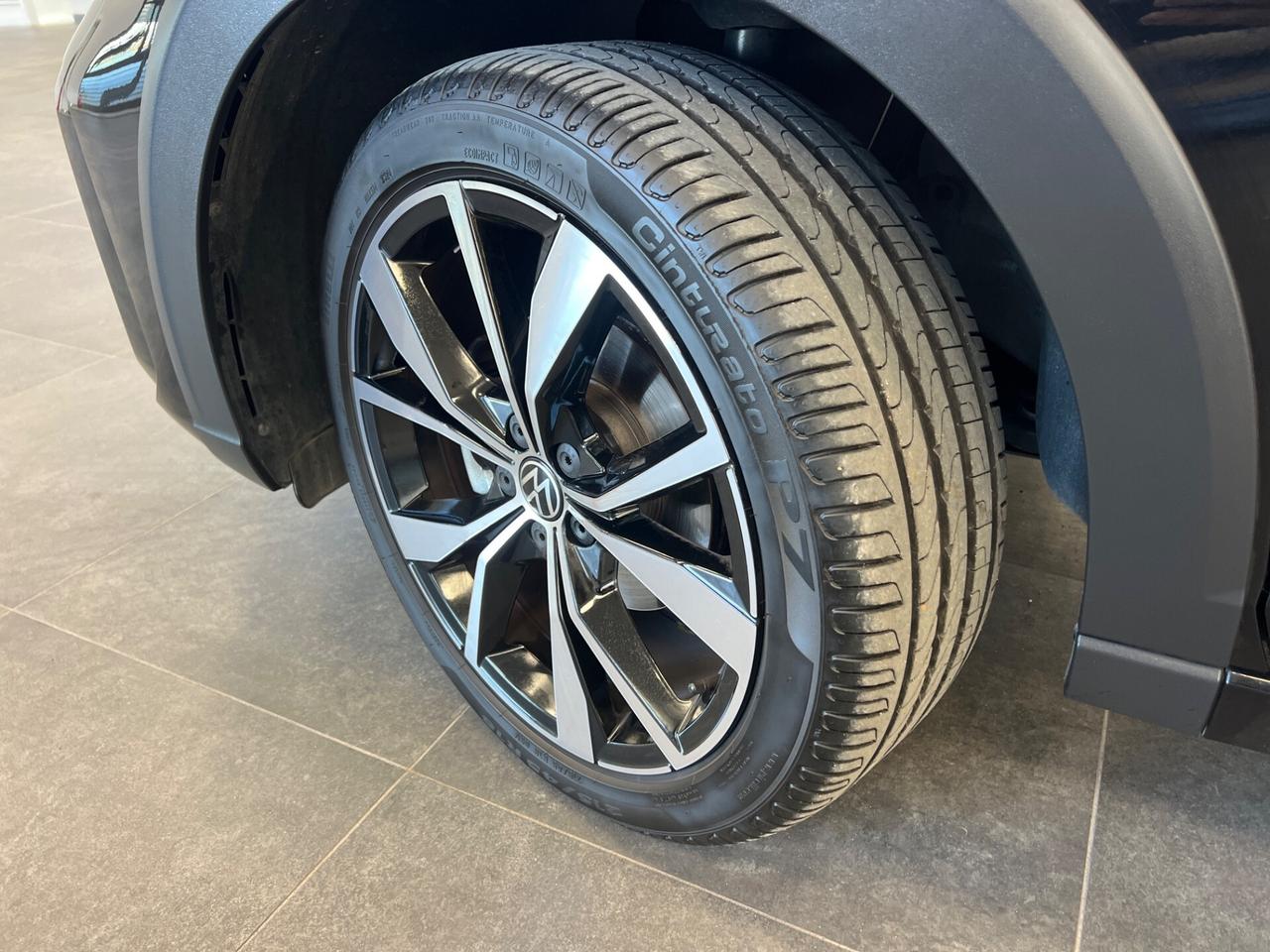 Volkswagen Taigo 1.0 TSI 115 CV R-Line Plus