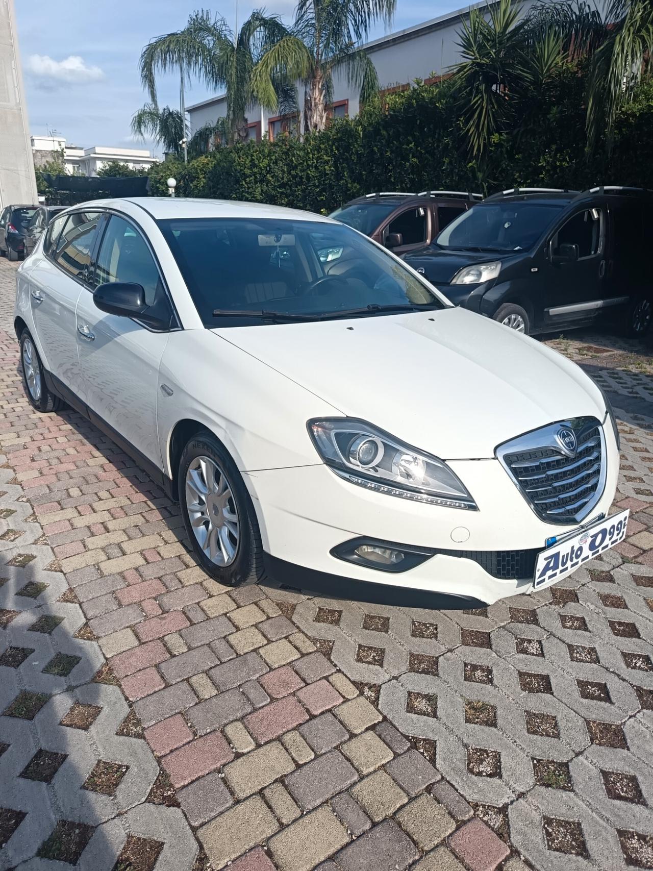 Lancia Delta 1.4 T-Jet 120 CV Silver Ecochic GPL