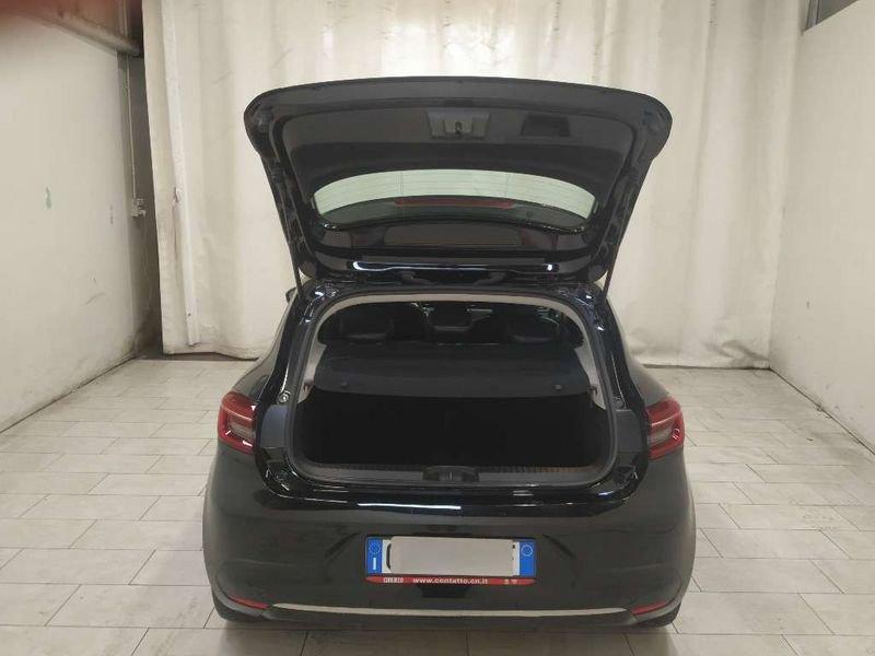 Renault Clio 1.6 E-Tech hybrid Intens 140cv auto my21