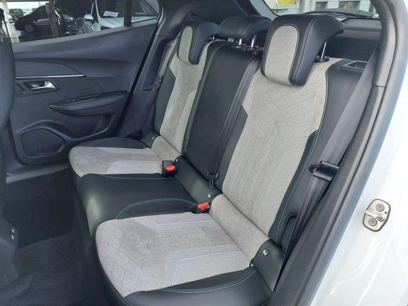 Peugeot 2008 e-2008 GT 100kW