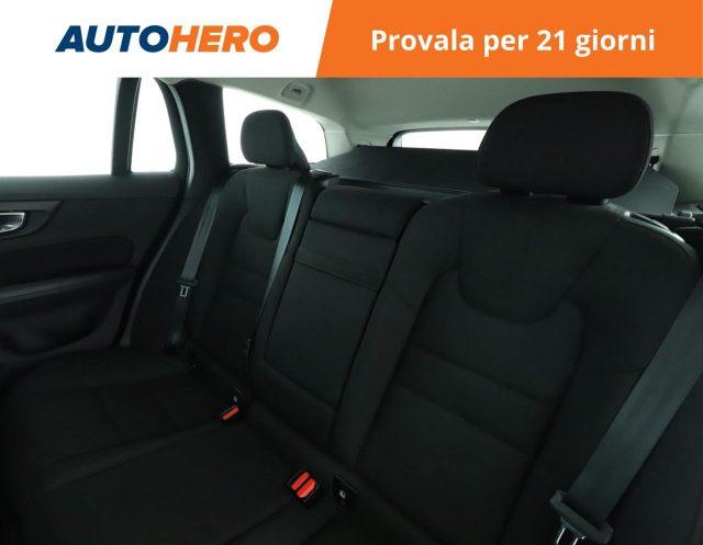 VOLVO V60 B5 AWD Geartronic Momentum Business Pro