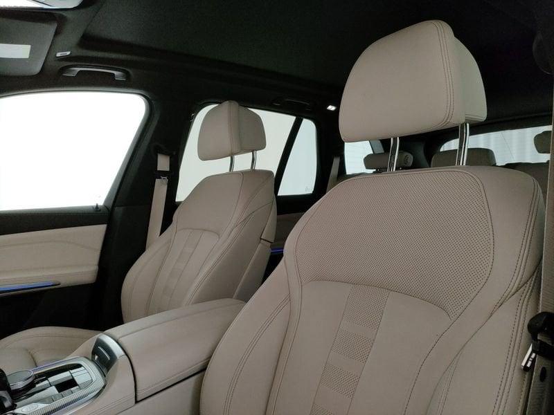 BMW X5 xdrive40d mhev 48V Msport auto