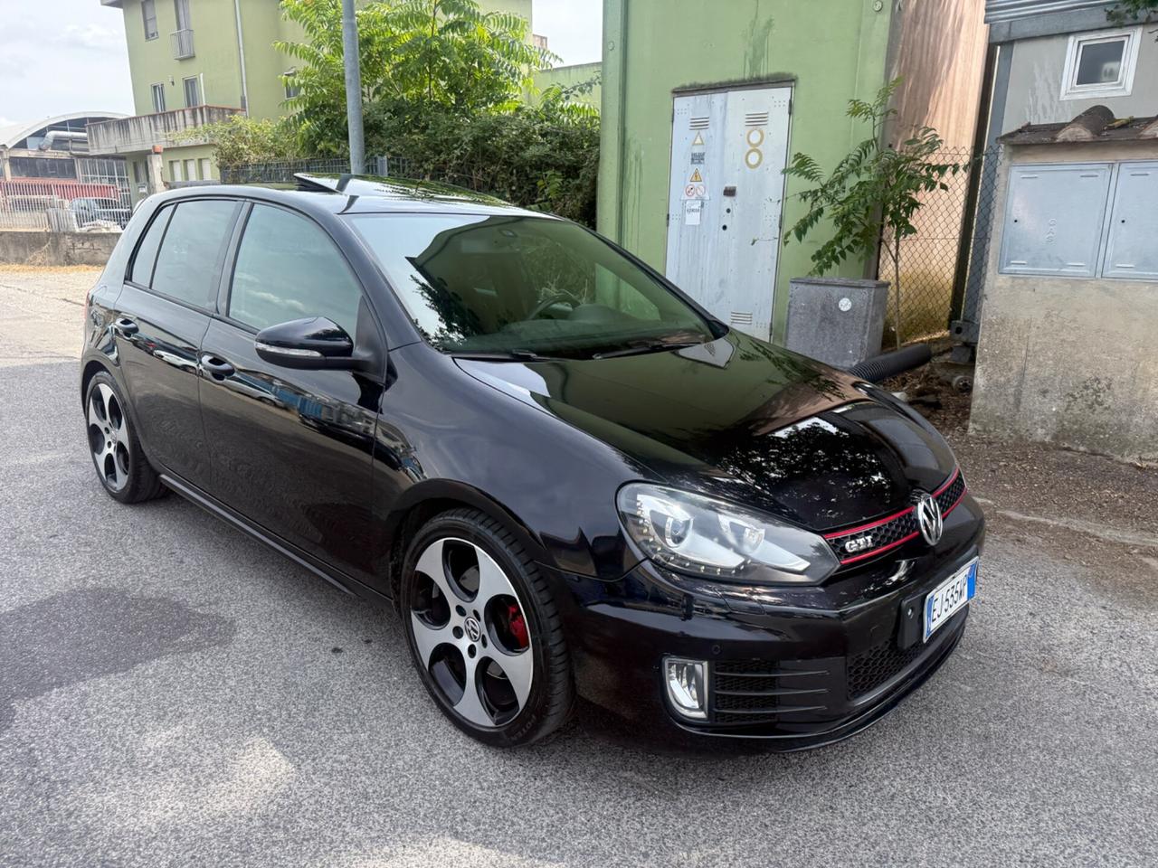 Volkswagen Golf 2.0 TSI DSG 3p. GTI