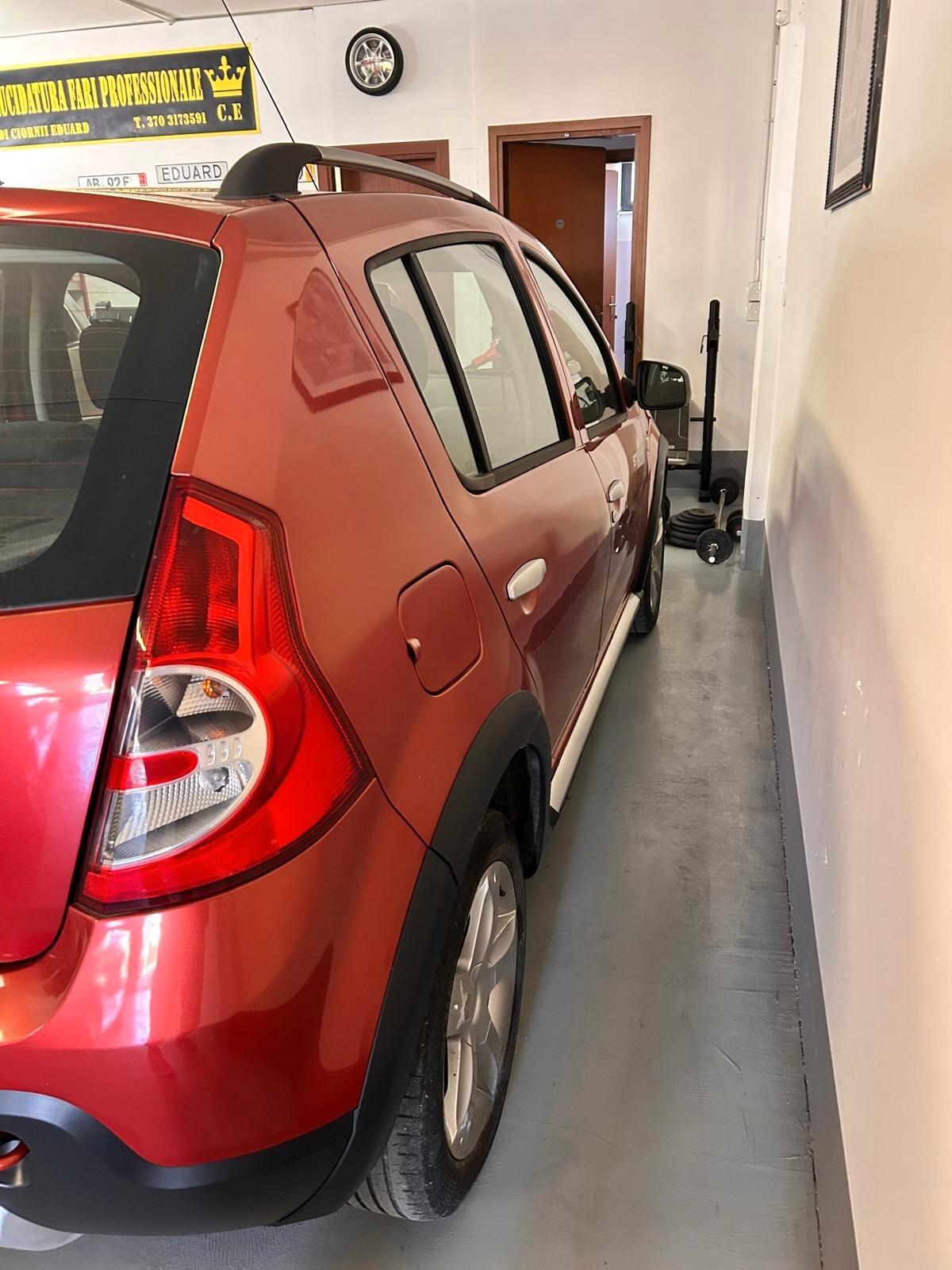Dacia Sandero Stepway 1.6 8V GPL 85CV