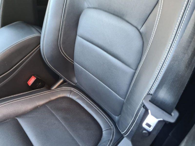 Jaguar E-Pace E-Pace 2.0 I4 249 CV AWD Auto R-Dynamic S Black Edition