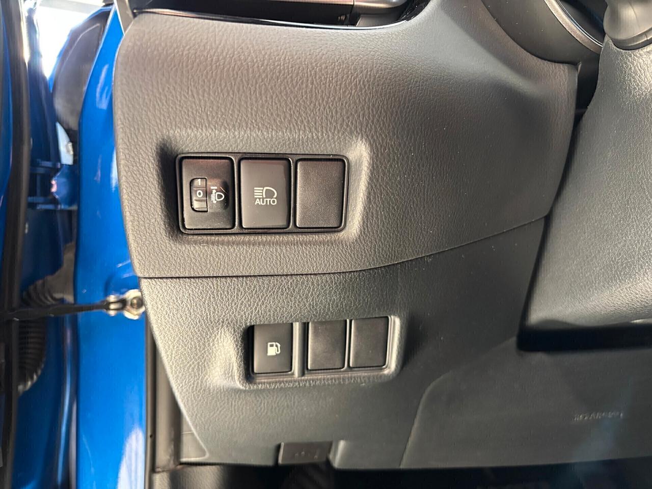 Toyota C-HR 1.8 Ibrida Neopatentati