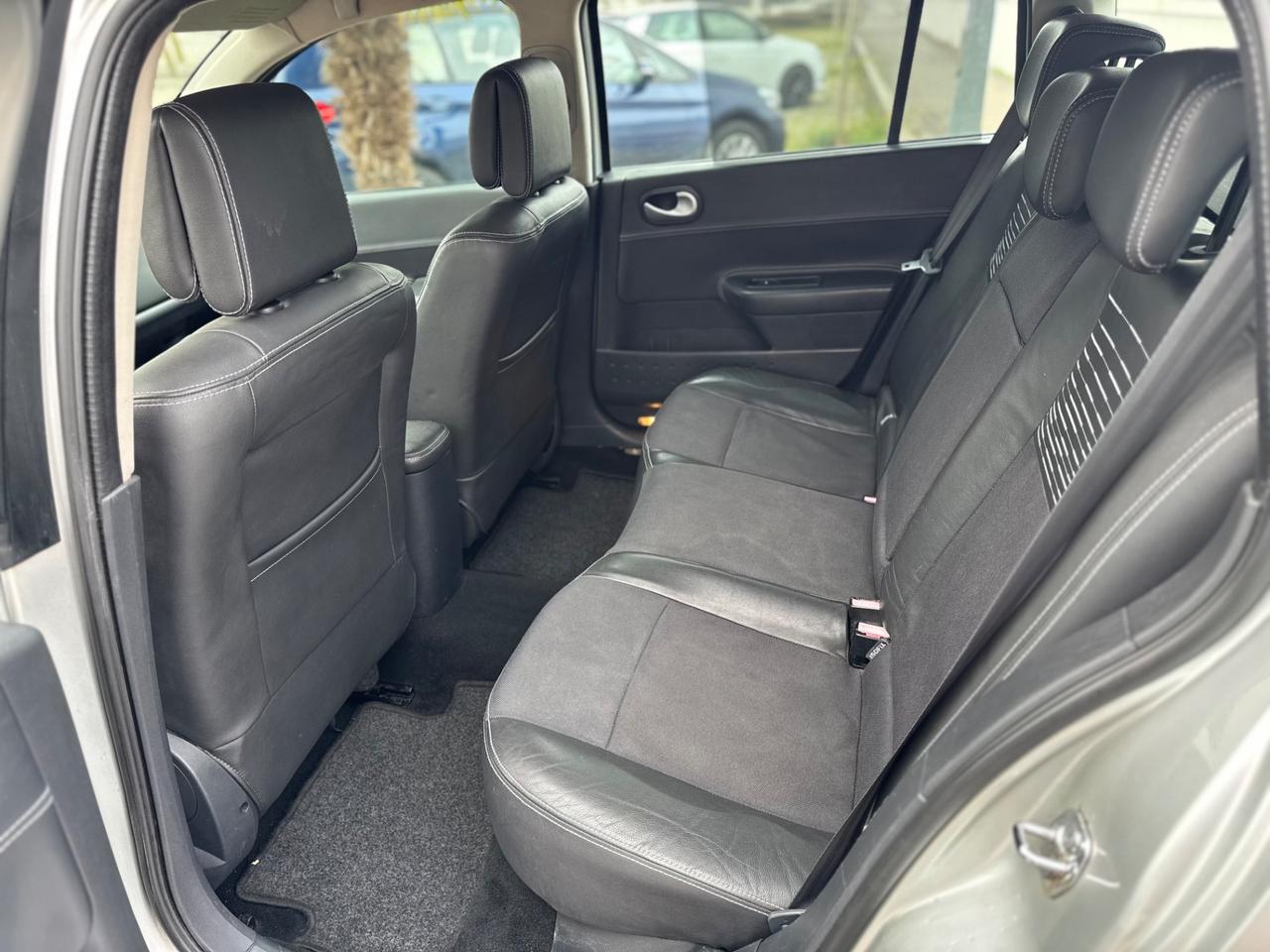 Renault Megane Mégane 1.6 16V 5 porte Serie Speciale Exception