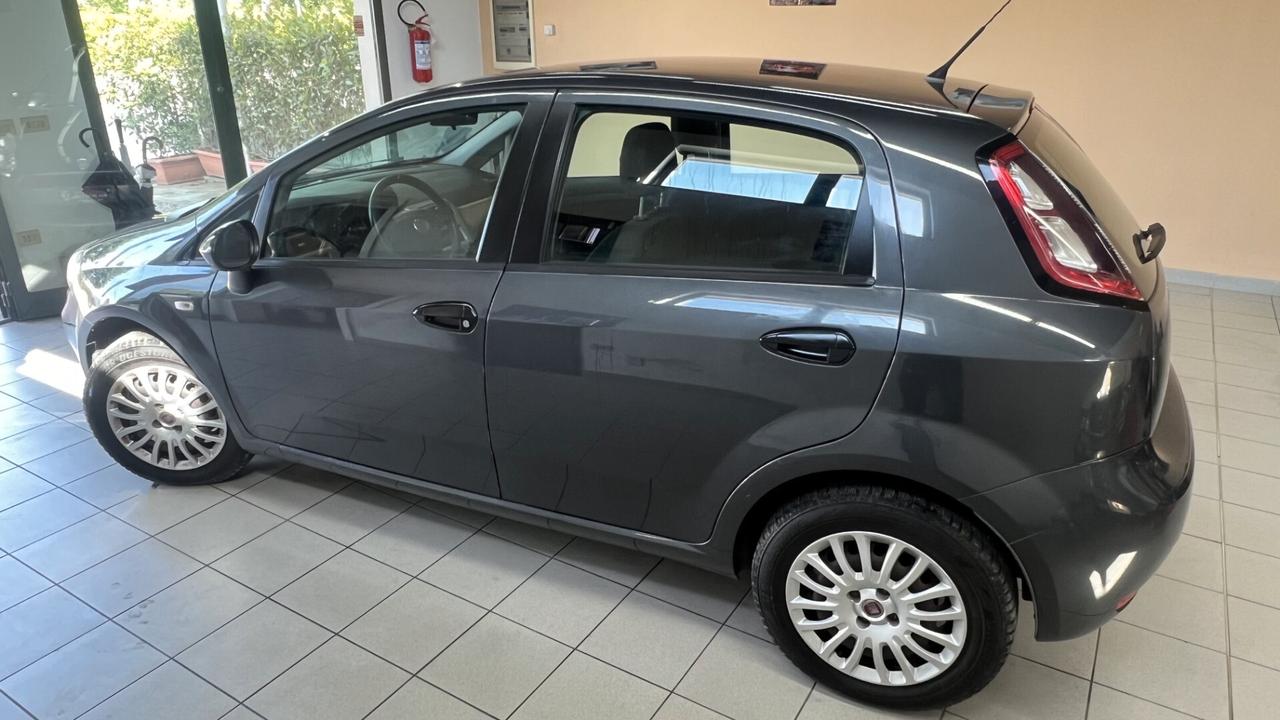 Fiat Punto 1.4 8V 5 porte Easypower NEOPATENTATI