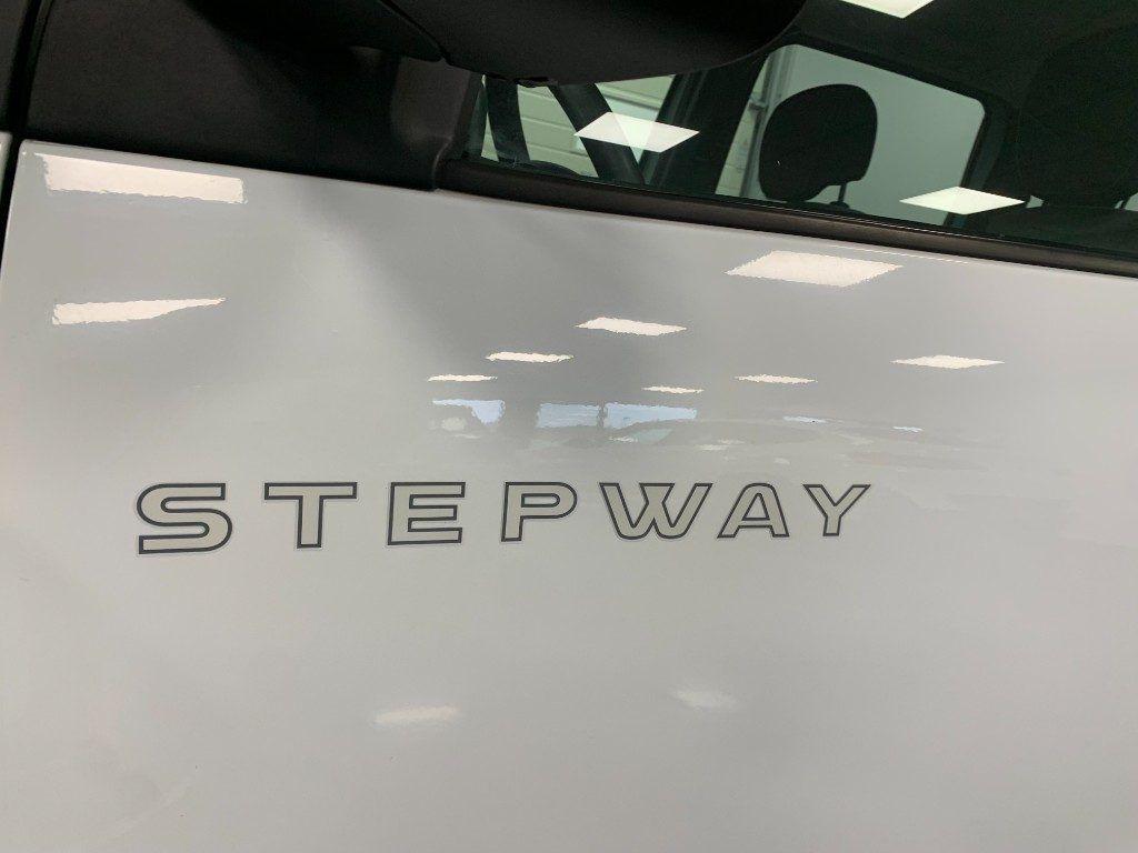 Dacia Lodgy Stepway 1.6 GPL 5 Posti Full Optional