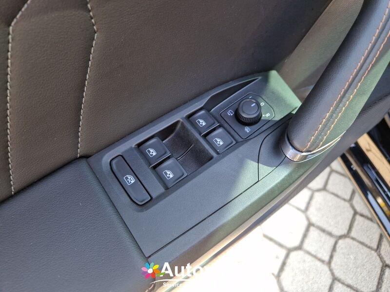Cupra Leon Leon Sportstourer 1.5 Hybrid 150 CV DSG
