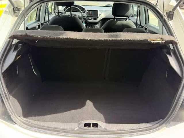 Peugeot 208 BlueHDi 75 S&S 3 porte Active