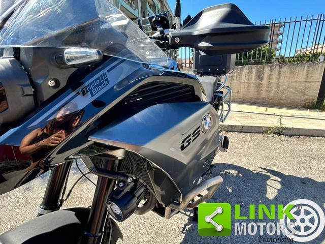 BMW F 850 GS Adventure triple black