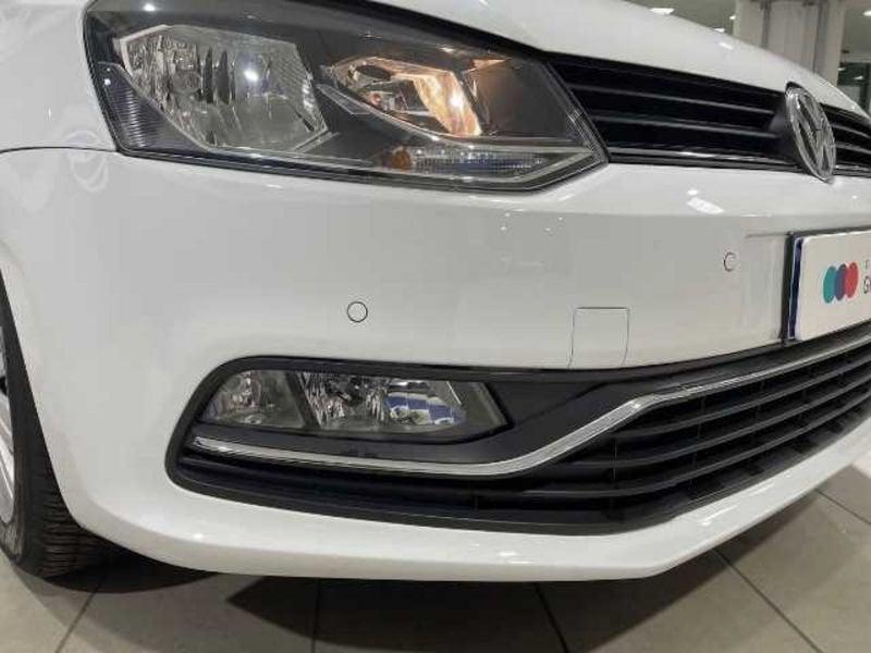 Volkswagen Polo V 2014 1.4 tdi Comfortline 75cv 5p